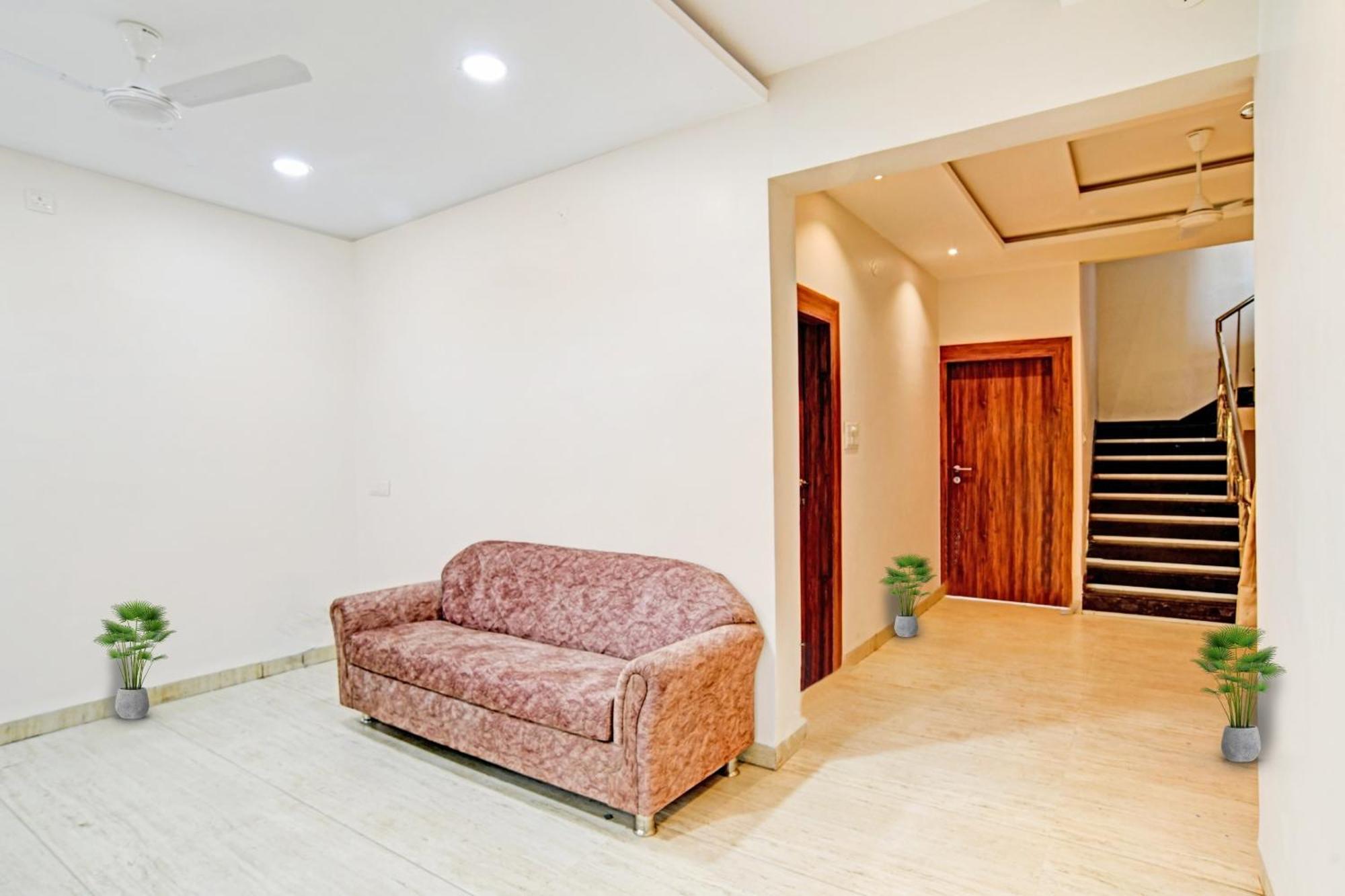 Hotel O Blue Sky Indore Luaran gambar